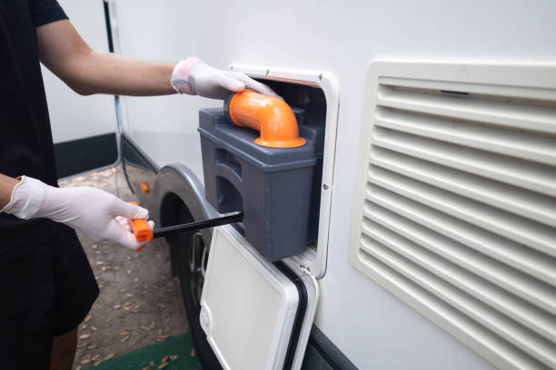 Best Porta potty rental near me  in Oakwood, IL